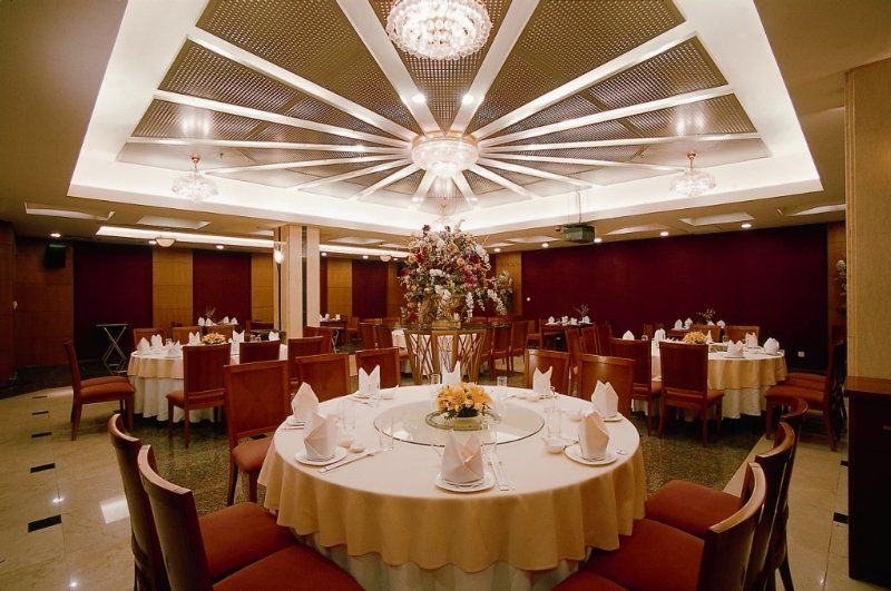 Shanghai Everbright International Hotel Restaurant billede